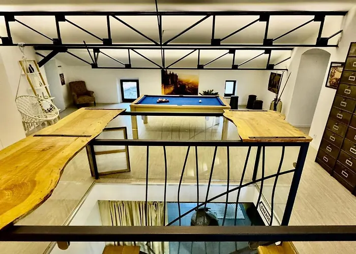 Сasa de vacaciones Grande Maison De Charme Pres De Carcassonne Avec Terrasse Et Jardin